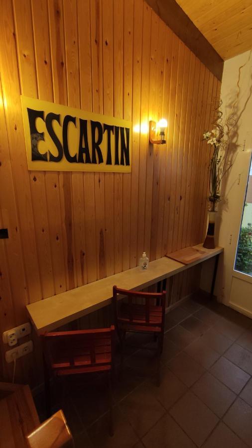 Hostal Escartín Sabinanigo Exterior foto